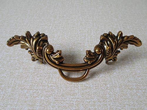 Cabinet Pull 2.5' Drawer Pull Dresser Pulls Handles Antique Brass Vintage Look / Kitchen Cabinet Handle Knobs Pull Retro Hardware Shabby Chic