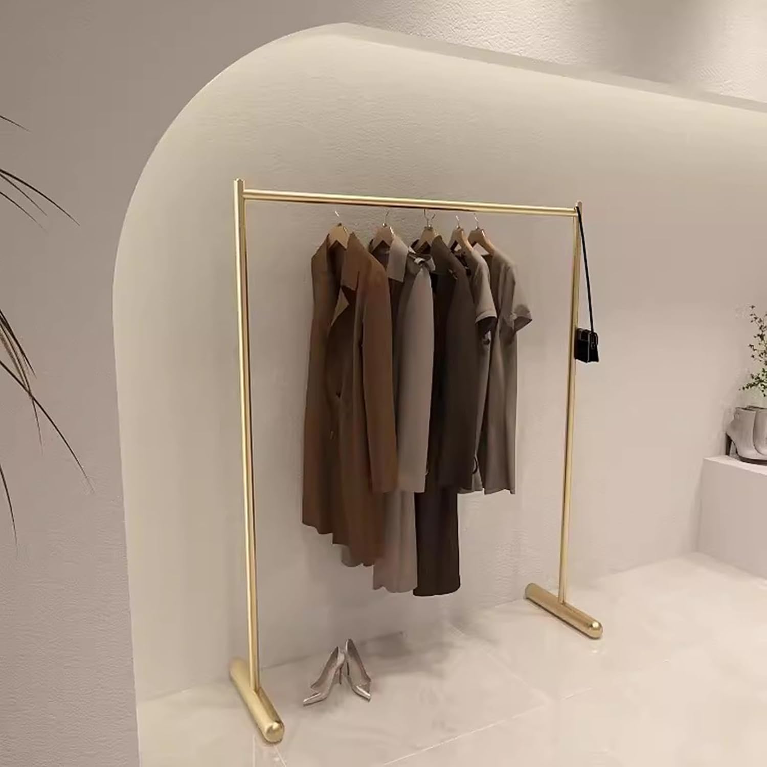 Garment Rack Heavy Duty Clothing Racks For Hanging Clothes, Gold Metal Clothes Rail For Bedroom And Office, Single Rod Coat Rack And Clothes Organizer, Commercial Clothes Display R(Size:150X40X160CM)