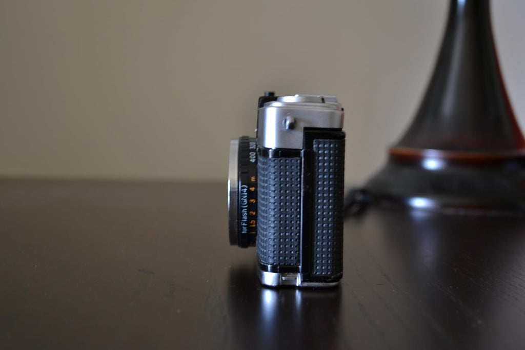Olympus Pen EE-3 Half Frame 35mm Camera With 28mm F/3.5 Lens