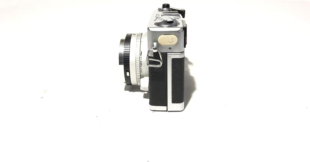 Canon Canonet QL17 GIII 35MM Rangefinder Film camera with Auto shutter and speed settings as well as manual mode. (Renewed)