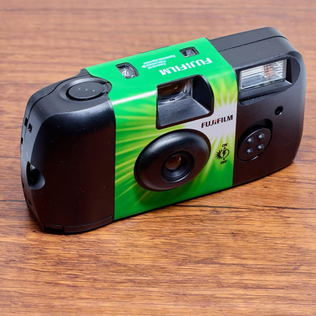 Fujifilm Quicksnap Flash Disposable Camera 400 Iso, 6 Pack, 35mm Camera, 27 Exp, Balveli Coth, Fuji Film Disposable Bulk, 6 Pack of Fuji Disposable Cameras.