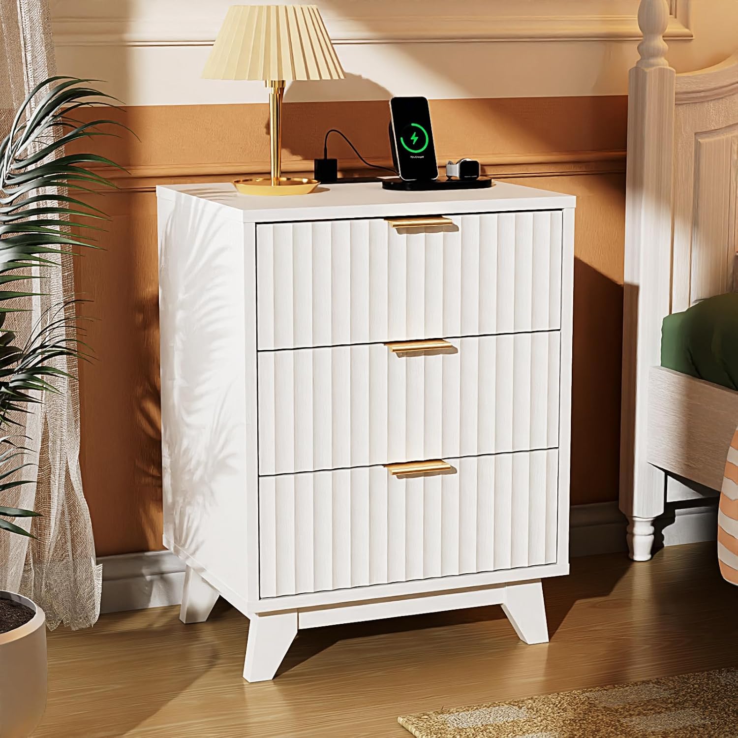 VINGLI White Nightstands Set of 2 with Charging Station, Fluted White Night Stand Bedside Table with Drawers for Bedroom, Fluted Bedside Table/End Table/Side Table, 17.72' W*13.78' D*23.62' H, 2 pcs