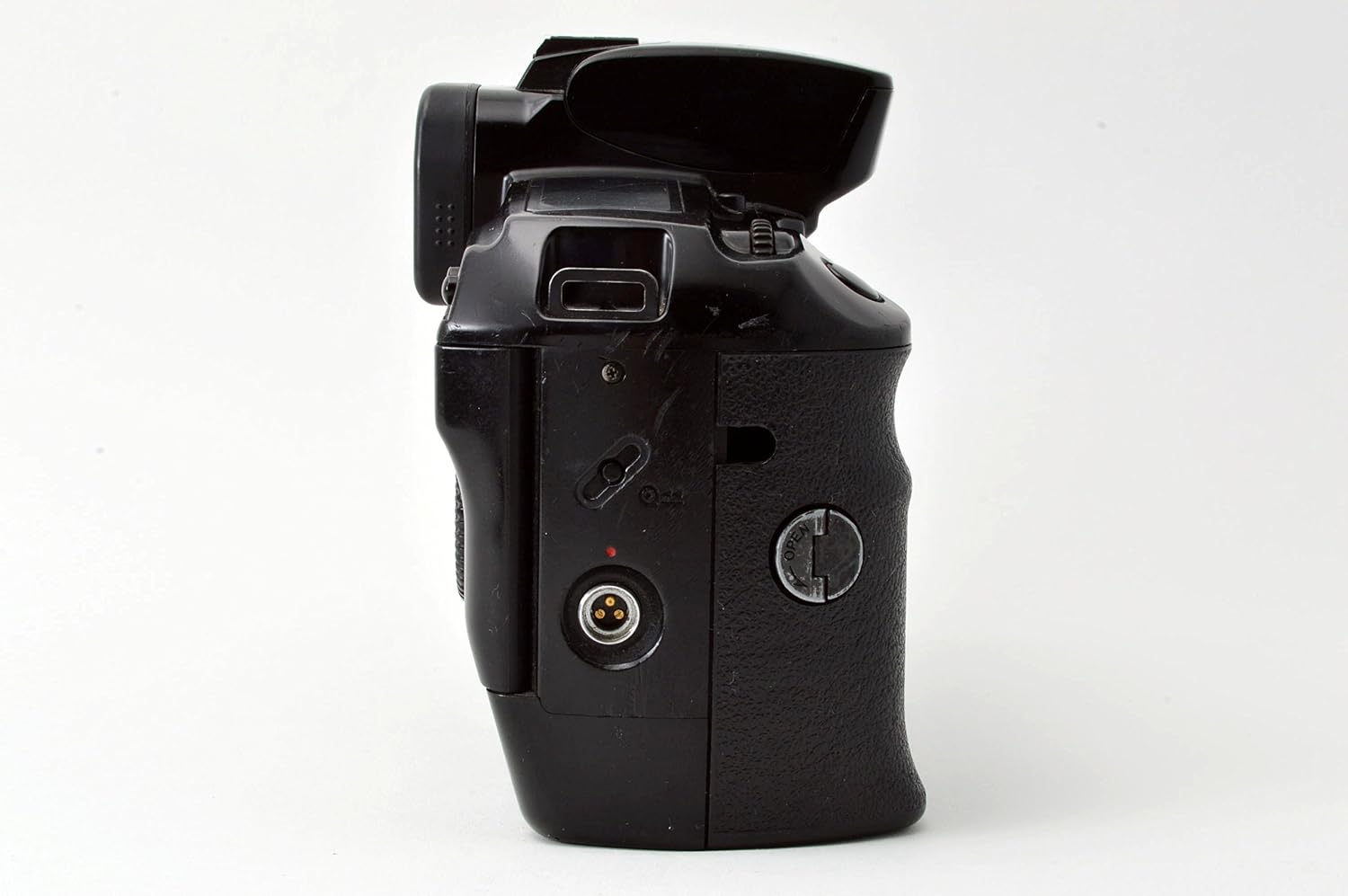 Canon A2 / EOS 5 35MM SLR Film Camera (body only) Canon EF mount Lens system. (Renewed)