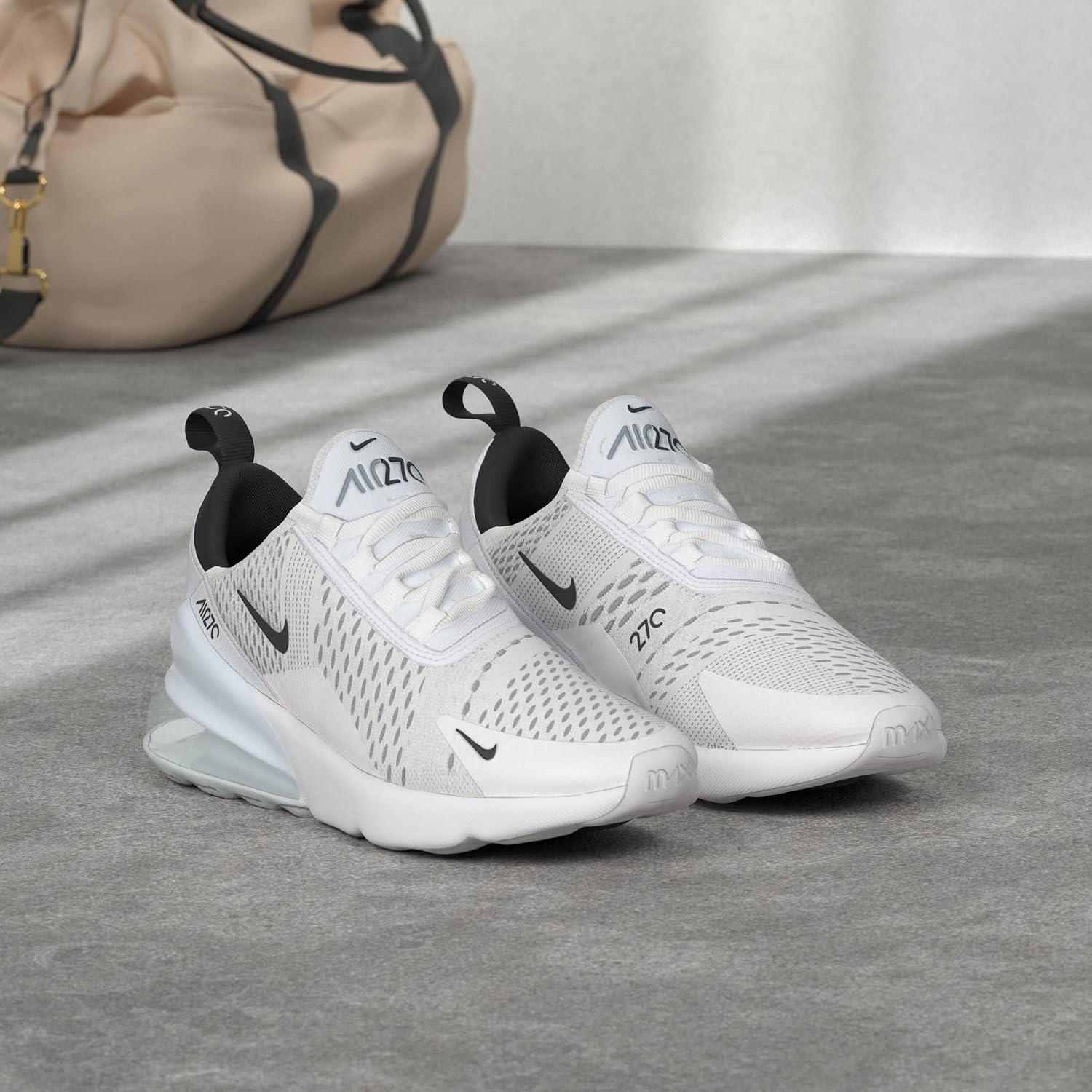Nike Men's Air Max 270 Sneaker
