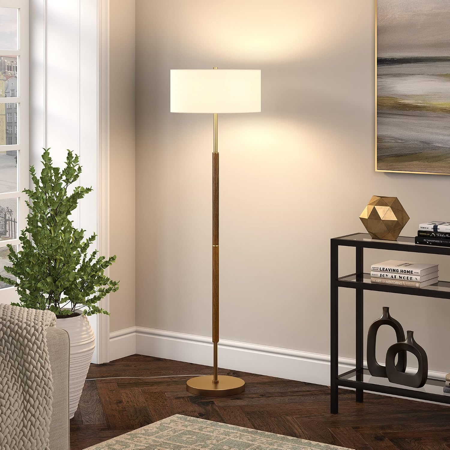 Henn&Hart 2-Light Floor Lamp with Fabric Shade in Rustic Oak/Brass/White, Floor Lamp for Home Office, Bedroom, Living Room