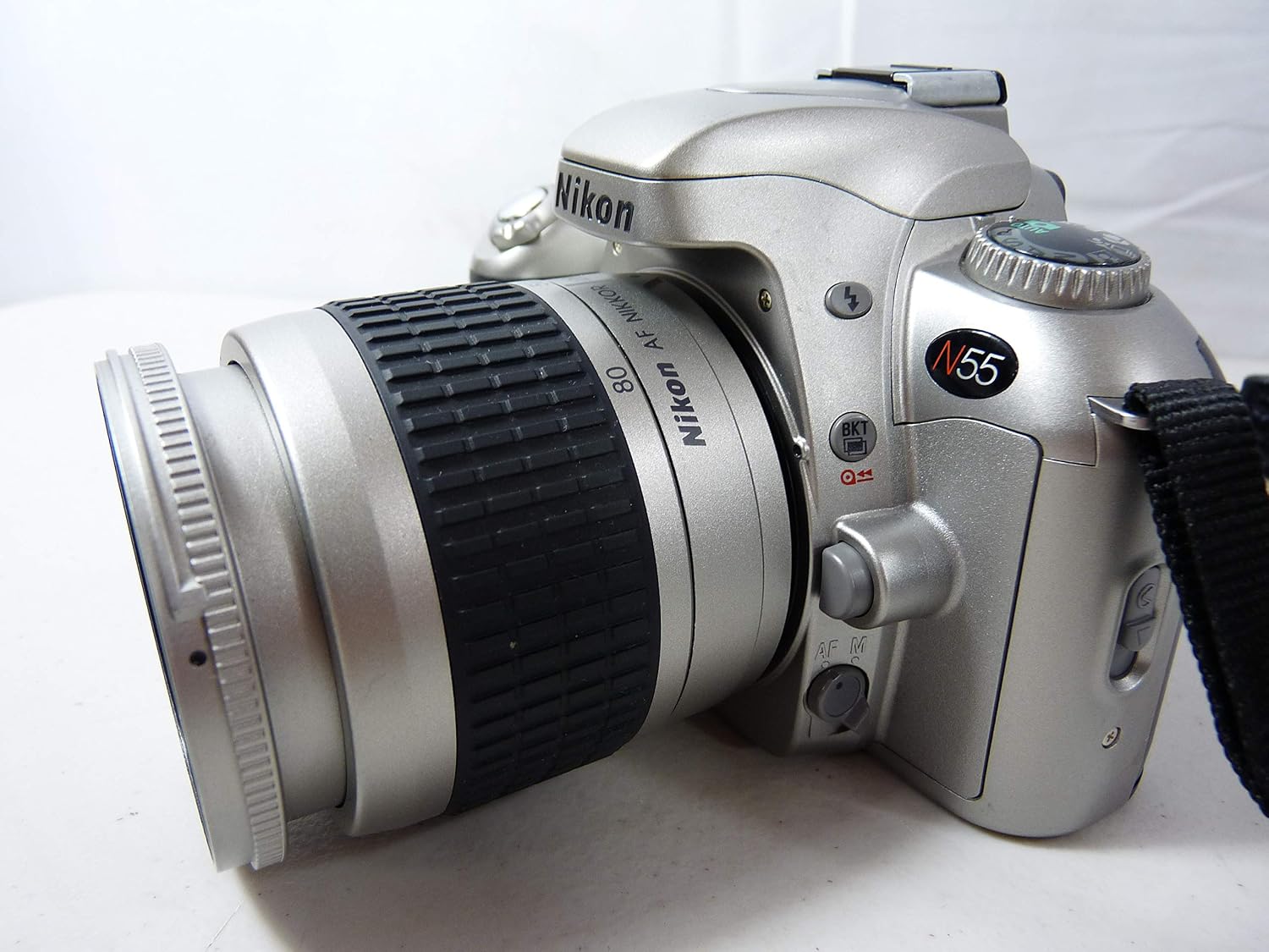 Nikon N55 35mm SLR Film Camera with AF Zoom Lens. Custom Iso, Shutter and Aperture settings. Included Lens. (Renewed)