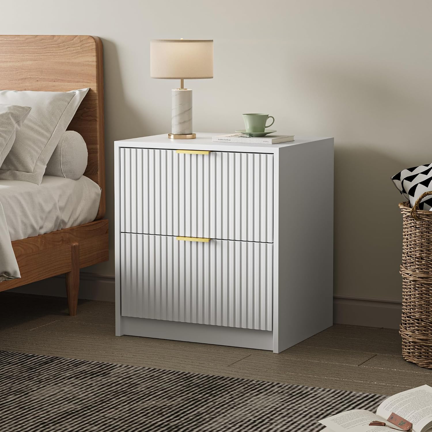 MAISONARIA Fluted Nightstands Set of 2 with 2 Drawers, 19.6' Modern Storage Bedside Table with Golden Metal Handles, Wooden End Table for Bedroom, White