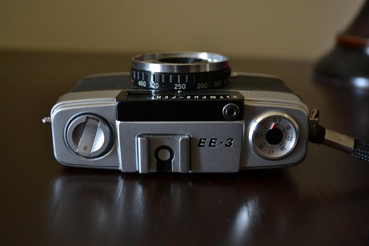 Olympus Pen EE-3 Half Frame 35mm Camera With 28mm F/3.5 Lens