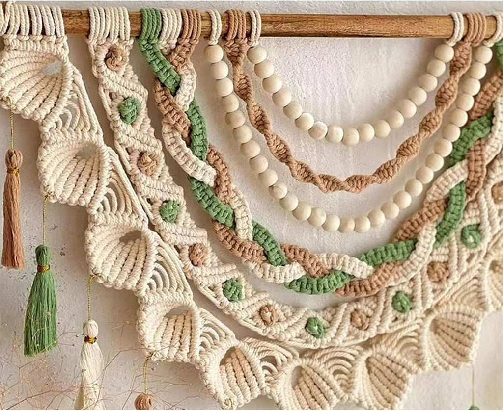 Macrame Wall Hanging Boho Macrame Wall Hanging, Handmade Woven Tapestry with Wooden Beads & Tassels, Home Decor for Bedroom Living Room Dorm(Green,80x60cm/31.5x23.6in)