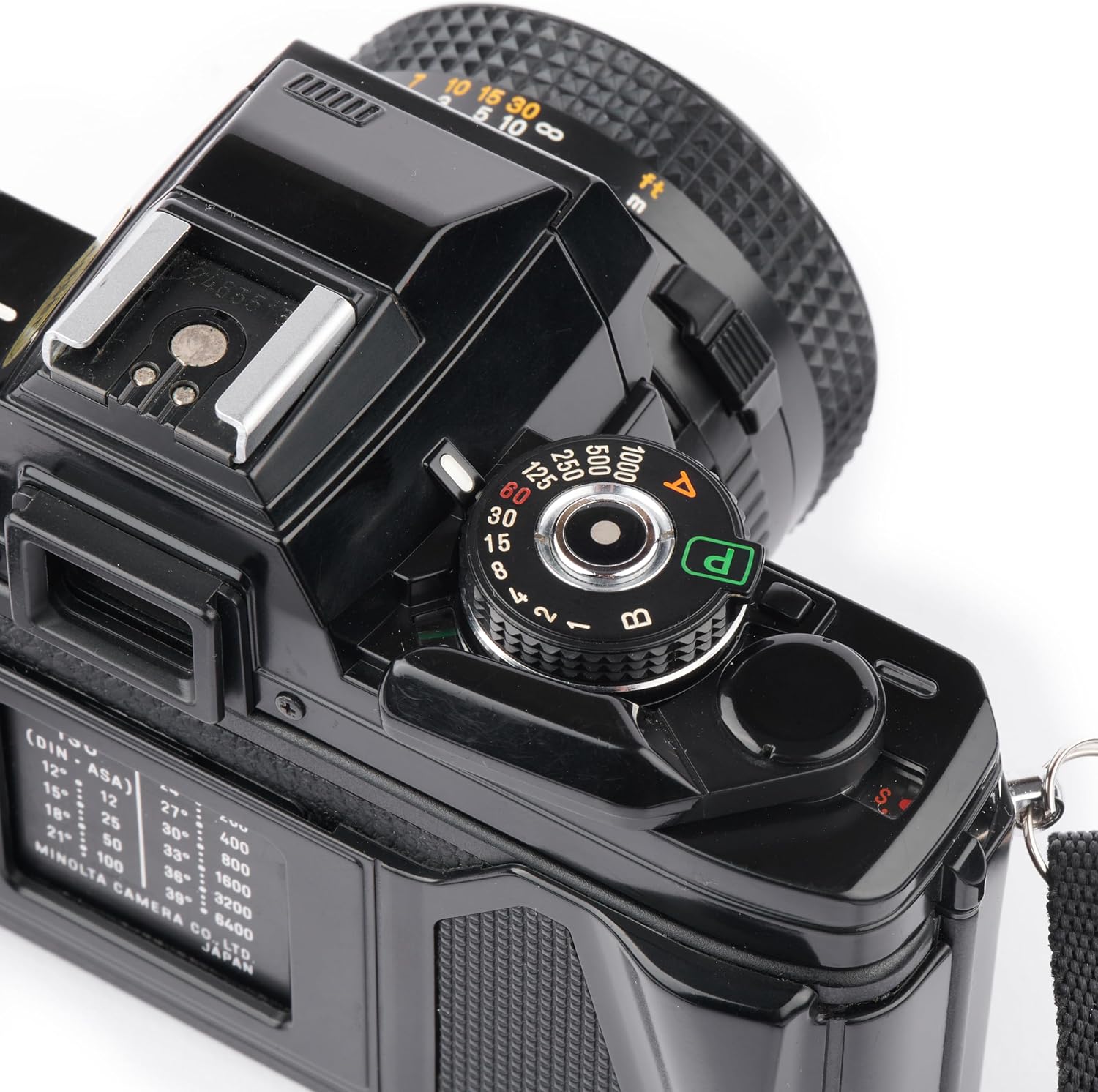 Minolta X-700 35MM SLR Film Camera with MD mount lens System. Included 50mm f/2 Manual Focus Lens (Renewed)