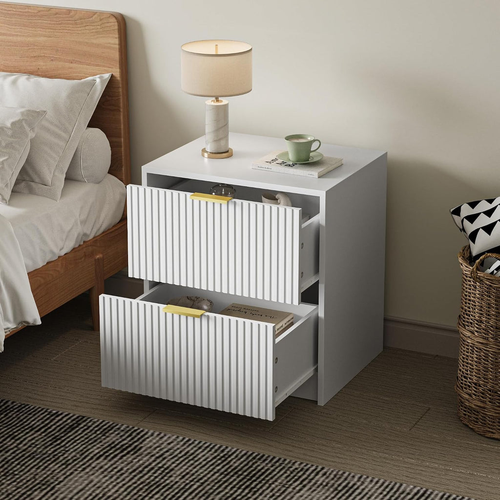 MAISONARIA Fluted Nightstands Set of 2 with 2 Drawers, 19.6' Modern Storage Bedside Table with Golden Metal Handles, Wooden End Table for Bedroom, White