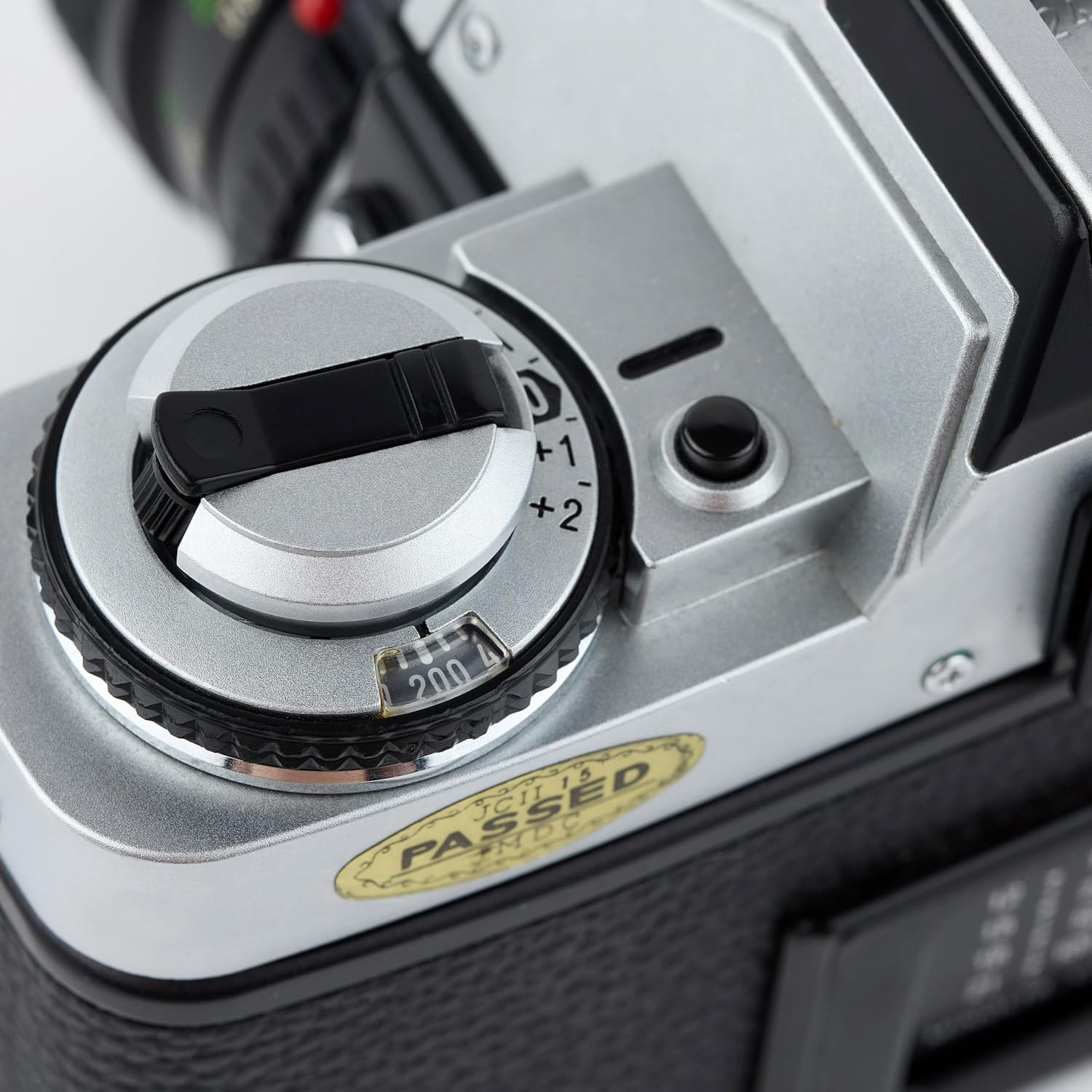 Minolta XG-M Manual Focus 35MM SLR Film Camera with MD Mount Zoom Lens, Compatible with Color & B&W Film, Manual & Auto Shutter (Renewed)