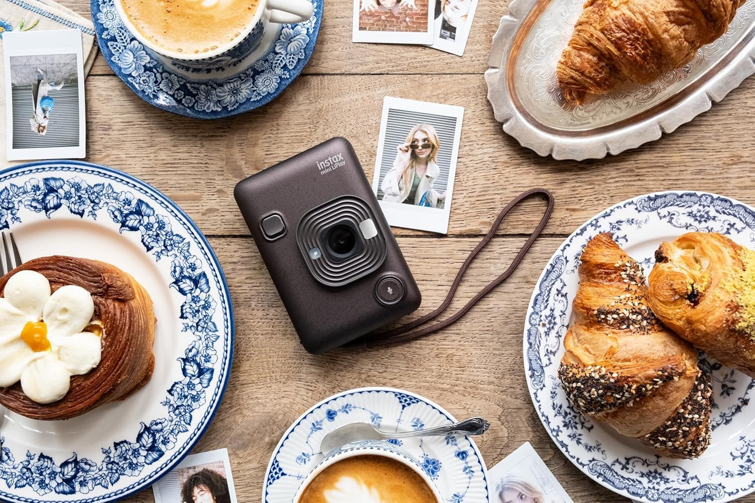 Fujifilm Mini LiPlay Hybrid Instant Camera with Mini Film (Deep Bronze, w/ 20 Film Sheets)