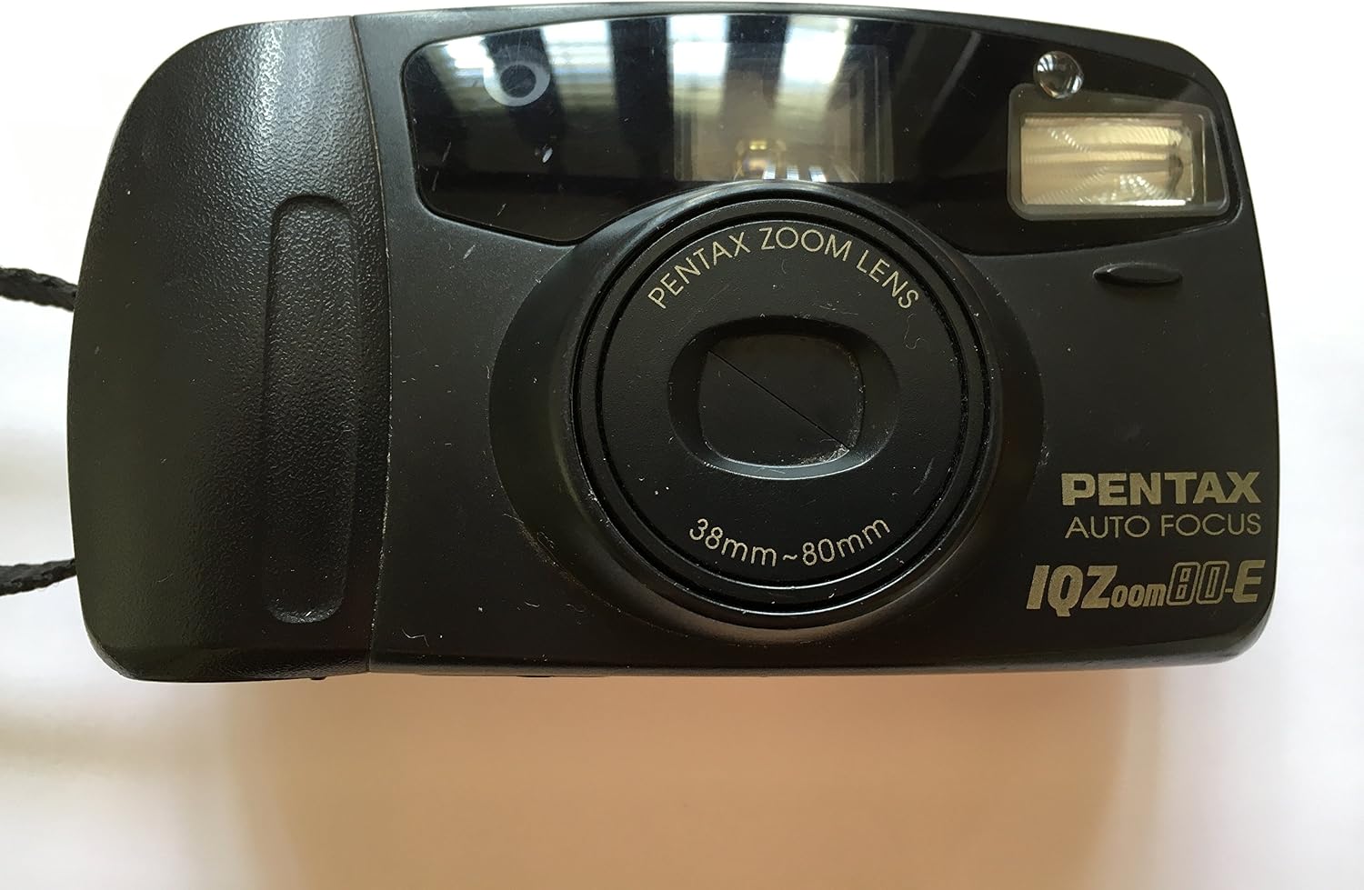 Pentax IQZoom 80 E 35mm Point and Shoot Film Camera With 38-80mm Autofocusing Zoom lens, Built in Flash and Motor Drive (Renewed)
