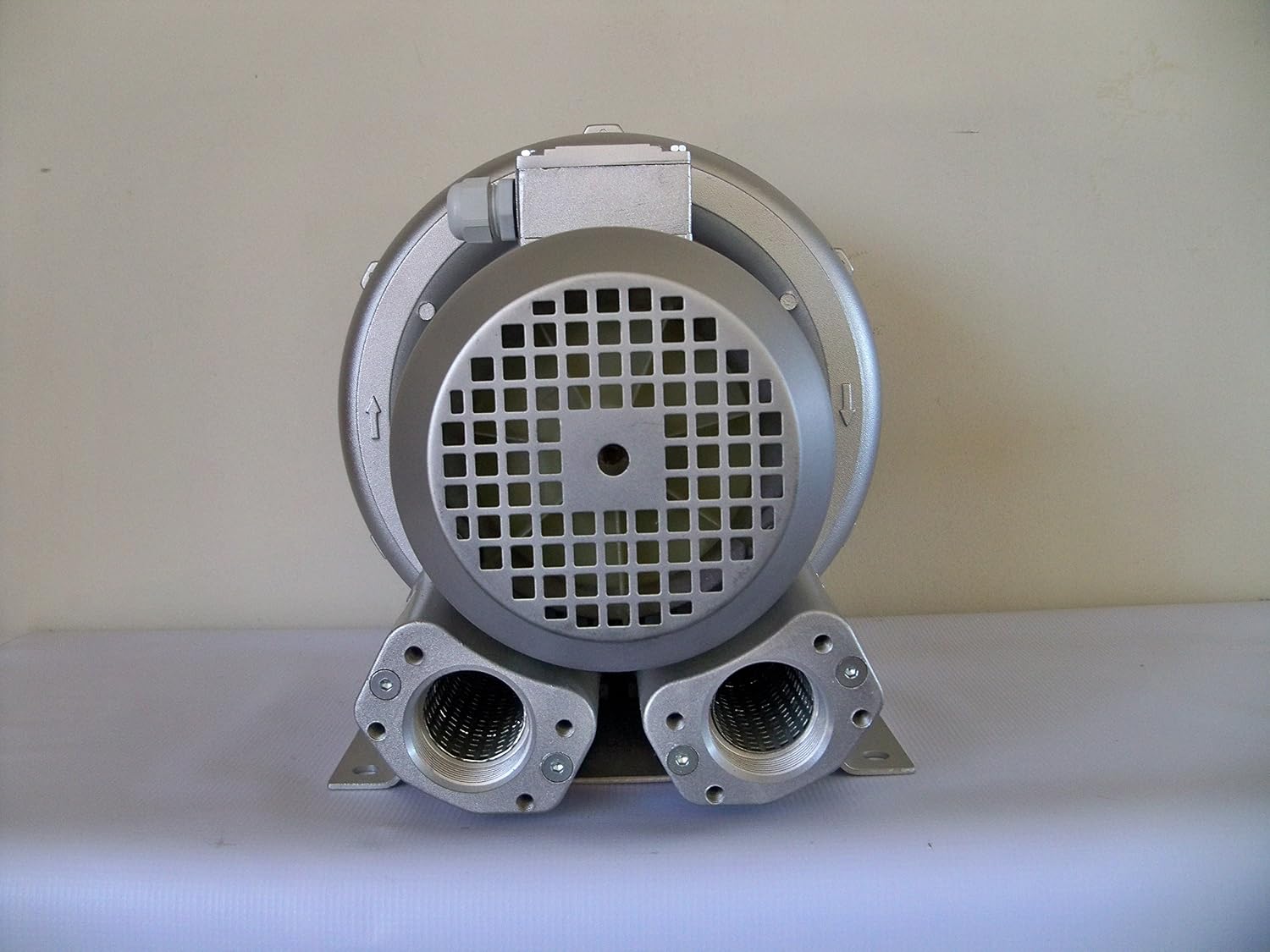 1.27 Hp Regenerative Blower 220V-480V/3Phase, 103 Cfm, 64'H2O Press. Goorui-USA GHBH 1D2 34 1R4