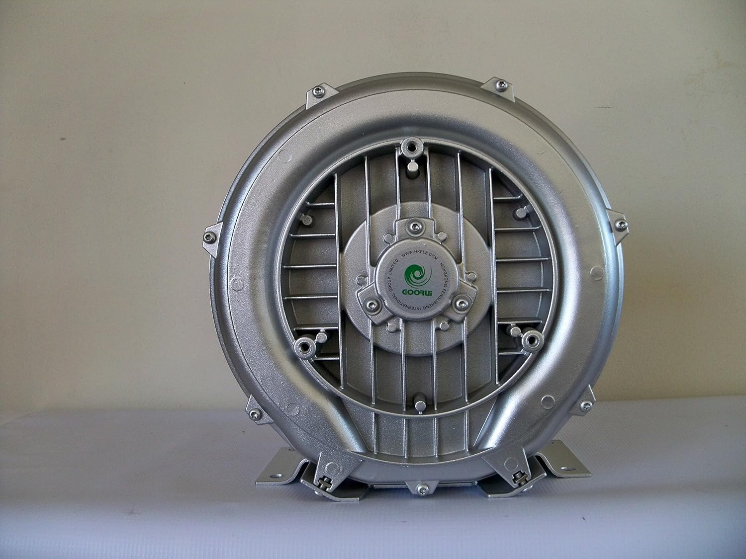 1.1 Hp Regenerative Blower 220V-480V/3Ph, 70 Cfm, 56'H2O max Press, Goorui-USA GHBH 001 34 1R3